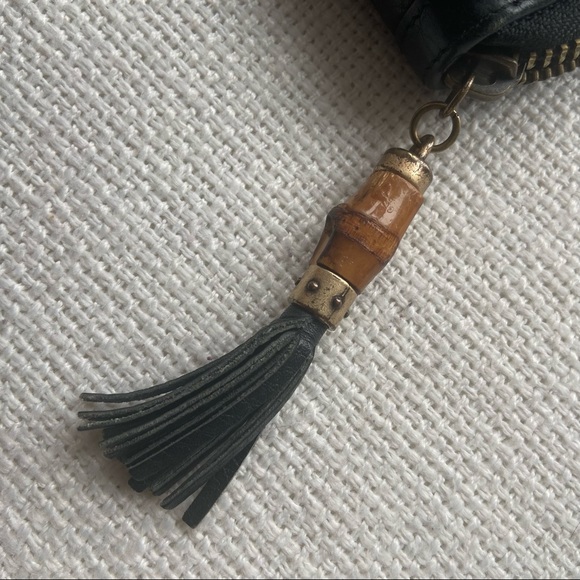 Gucci Leather Zip Around Wallet - Picture 4 of 8